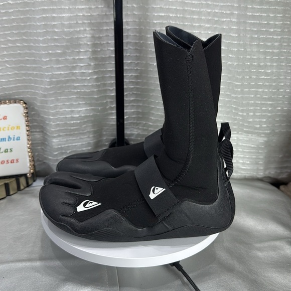 (C2)Quiksilver Syncro 3mm Black Neoprene Booties, size 5 women - Picture 5 of 16